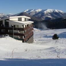 Apartman 220, Apartmanovy dom Triangel Donovaly