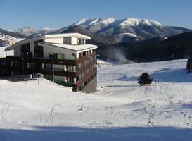 Apartman 220, Apartmanovy dom Triangel Donovaly