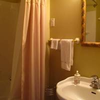 Les Diplomates B&B (Executive Guest House)