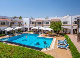 Camel Dive Club & Hotel (Boutique Hotel)