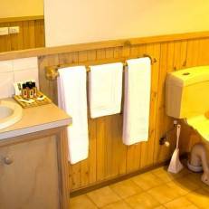 Mountain View Motor Inn & Holiday Lodges