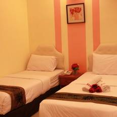 Suns Inns Hotel Equine, Seri Kembangan