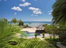 Bon Azur Elegant Suites & Penthouses