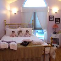 Twin Lakes Retreat Bed and Breakfast