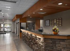 Days Hotel & Suites - Lloydminster