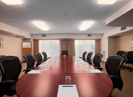 Days Hotel & Suites - Lloydminster