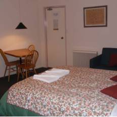 Kasees Apartments & Mountain Lodge