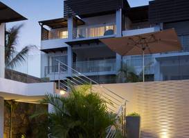 Plage Bleue Beachfront Apartments