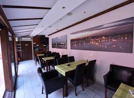 Apartments & Accommodation Stojic