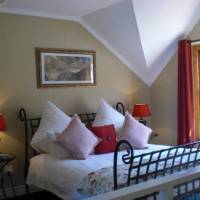 Auberge La Dauphine Guest House