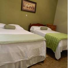 Bella Sombra Guest House Belize