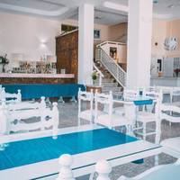 Chrysland Hotel & Gardens Club