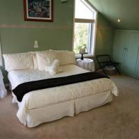 Silver Waters Bed & Breakfast