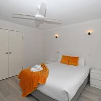 Bayshores Holiday Apartments