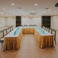 Ener Old Castle Resort Hotel