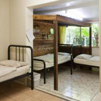Aussie Woolshed Backpackers