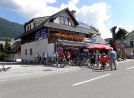 Apartments and Rooms Bernik