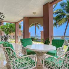 Grand Colony Island Villas