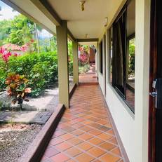 Arenal Backpackers Resort