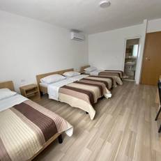 Maglica Bed and Breakfast