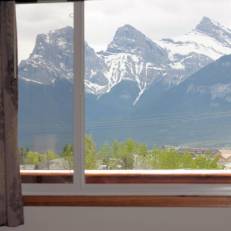 Rocky Mountain Ski Lodge