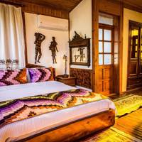Stonehouse Byipek Hotel