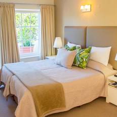 Milkwood Manor on Sea