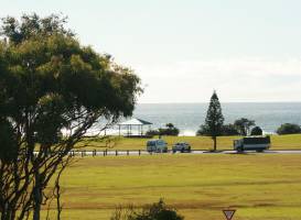 Beach Park Motor Inn