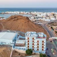 Al Ayjah Plaza Hotel
