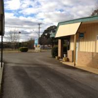 Governors Hill Motel