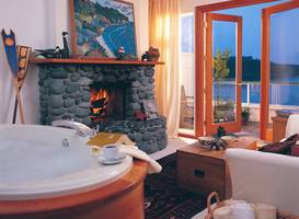 Sooke Harbour House