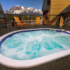 Rundle Cliffs Lodge