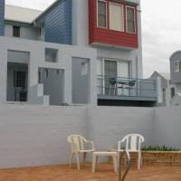Bluedock Apartments
