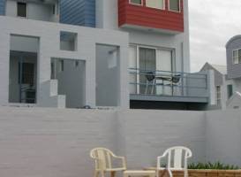 Bluedock Apartments