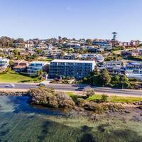 Albacore Apartments