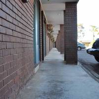 Hillcrest Motor Inn