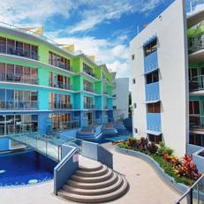 Rolling Surf Resort