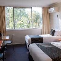 Parkview Motor Inn