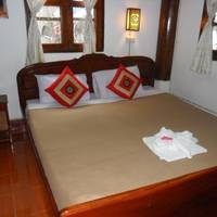 Rattana Guesthouse
