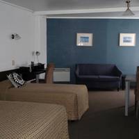 West Coaster Motel