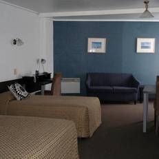 West Coaster Motel