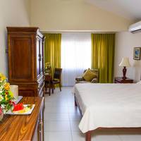 The Liguanea Club