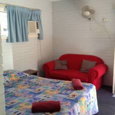 Beach Drive Motel