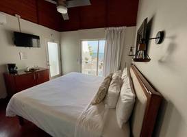 Mata Rocks Resort