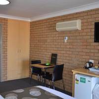 Sunray Motor Inn