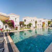 Art Suites Hotel