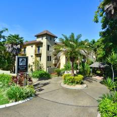 Reef Club Resort