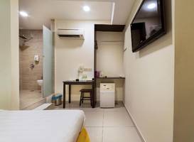 One Avenue Hotel