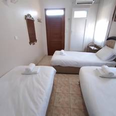 Anz Guest House