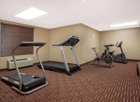 Super 8 Midland